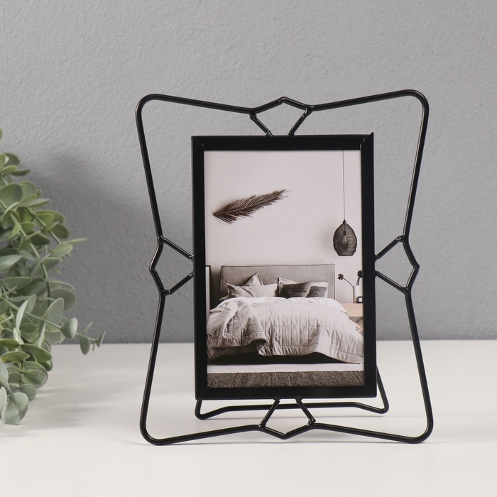 Фоторамка для фото 10×15 см «Необычная геометрия», металл, чёрный, 16.7×20.5 см - Фото 1