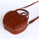 Сумка женская кросс-боди на молнии, 20×7.5×17 см, коричневая - Фото 11