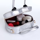 Сумка женская кросс-боди на молнии, 20×7.5×17 см, серебряная - Фото 2