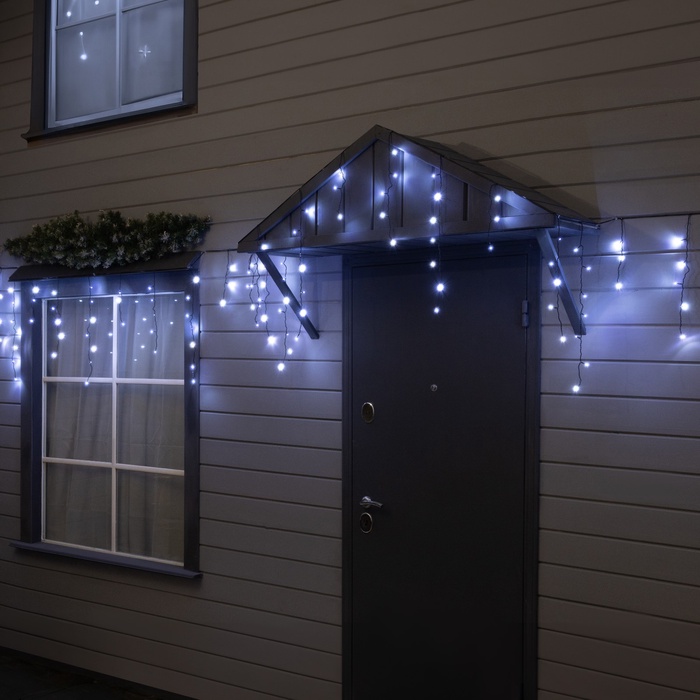 Гирлянда «Бахрома» 12 × 0.7 м, IP44, УМС, тёмная нить, 240 LED, свечение белое, 220 В - Фото 1