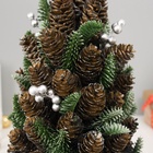 Искусственная ёлка настольная «Зимнее волшебство» с шишками, в мешочке, 30×16 см - Фото 3