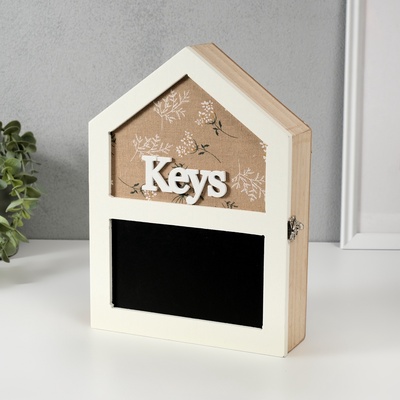 Ключница настенная «Двухэтажный дом с цветами», дерево, 6 крючков, 6×20×27.5 см