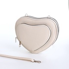 Сумка женская кросс-боди на молнии, в форме сердца, 20×5×16 см, белая - Фото 9