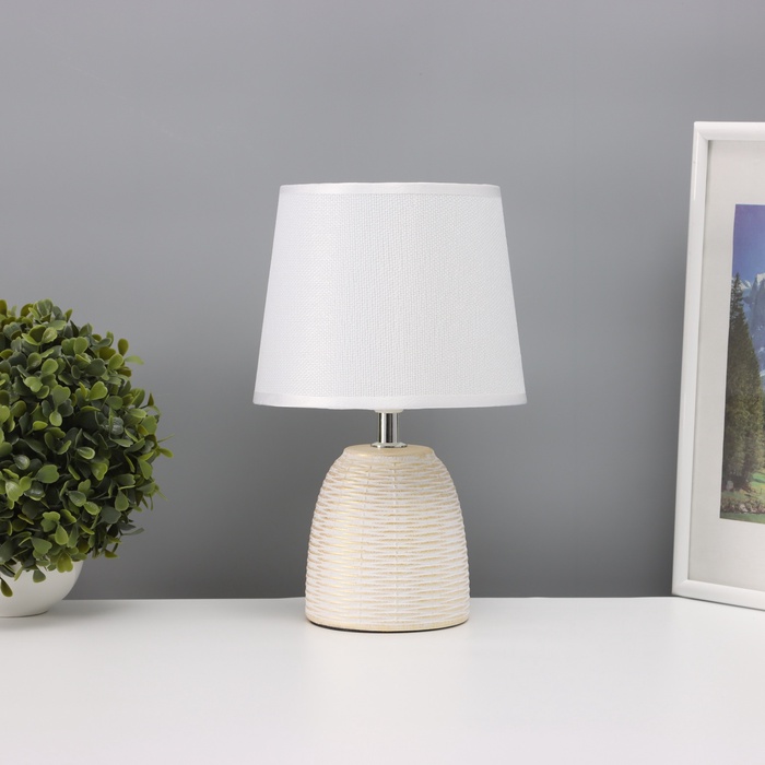Лампа настольная «Плетение» 1×40 Вт Е14 белый 20×20×34 см - Фото 1
