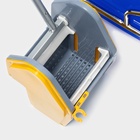 Тележка уборочная одноведерная с вертикальным отжимом и сеткой, синее ведро 25 л, хромированная рама - Фото 8