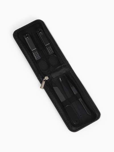 Набор маникюрный, 6 предметов, в футляре на молнии, чёрный