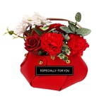 Подарочная мыльная композиция в сумочке, красная - Фото 5