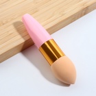 Спонж для макияжа с ручкой «Капля», 10×2.5 см, бежевый, розовый - Фото 2