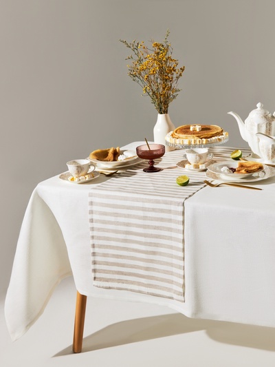Дорожка на стол Этель Soprano 40×146 см, лён 100%, 180 г/м², белая/серая