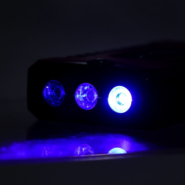 Пуско-зарядное устройство 6000 мАч, 3 LED, 4USB, DC 12V - фото 51763096 Пуско-зарядное устройство 6000 мАч, 3 LED, 4USB, DC 12V - фото 51763096