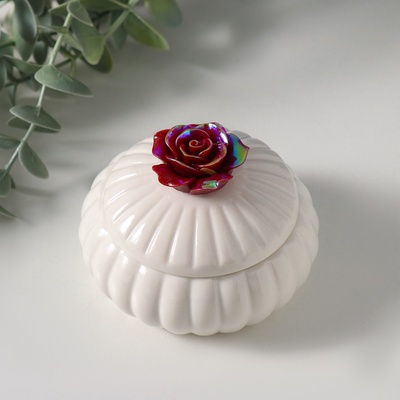 Шкатулка для украшений «Цветок розы», керамика, алый перламутр, 7.5×7.5×6.5 см