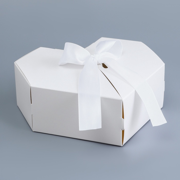 Подарочная коробка - сердце, самосборная, белая, с лентой, 17×17×6 см - Фото 1