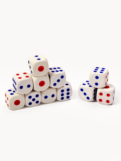 Кубики игральные, 2×2 см, набор 50 шт.