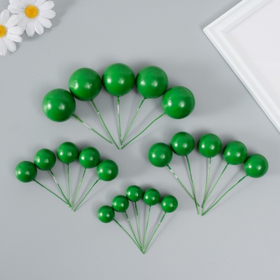 Декор для творчества «Шарики зелёные», d=2; 3; 3.5 и 4 см, набор 20 шт.