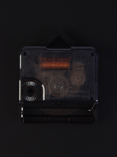 Часы настенные интерьерные «Пианино», бесшумные, плавный ход, d=40 см, металл, чёрные