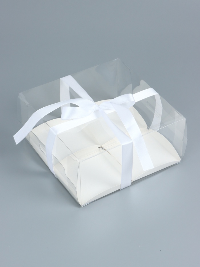 Коробка для пирожных 4 штуки, белая, 20×20×10 см