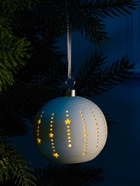 Ёлочный шар «Звёзды», 9×9×9.8 см, 1 LED, керамика, от батареек LR44×2, свечение тёплое белое - Фото 1