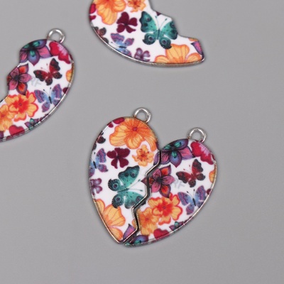 Декор для творчества металл, эмаль «Сердце с бабочками», набор 2 шт., 3×2.8 см