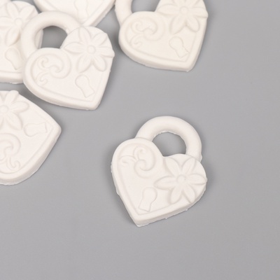 Декор для творчества полистоун «Замок-сердце с цветком», белый, набор 6 шт., 2.8×3 см