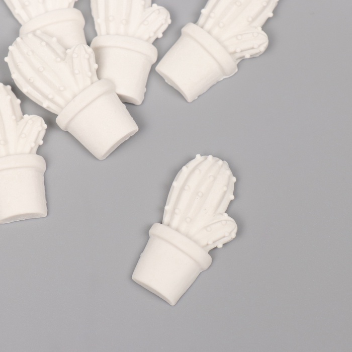 Декор для творчества полистоун «Кактус в горшочке», белый, набор 6 шт., 2×3.7 см