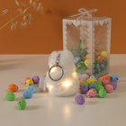 Набор подарочный «Цыплёнок белый: брелок для ключей на кольце», фигурка светящаяся, яички 50 г, роса 7×7×12 см - Фото 3