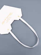 Сумка для цветов тиснение белая, «Самой прекрасной», влагостойкая, 23?15?9 см (комплект 10 шт) - фото 68954853