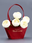 Сумка для цветов тиснение красная, «Самой прекрасной», влагостойкая, 23×15×9 см - Фото 2