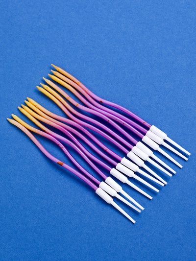 Свечи для торта «Серпантин», 12 шт., градиент золотой и фиолетовый