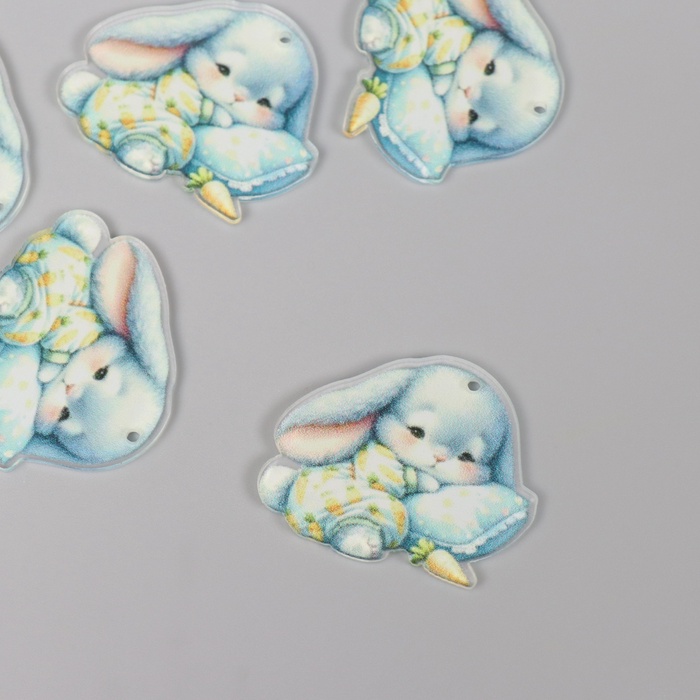 Декор для творчества акрил «Малыш зайка в пижамке засыпает», 2.9×3.4×0.3 см