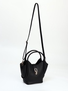 Сумка женская тоут на клапане, с косметичкой, 17×11×22 см, однотонная, чёрная - Фото 4