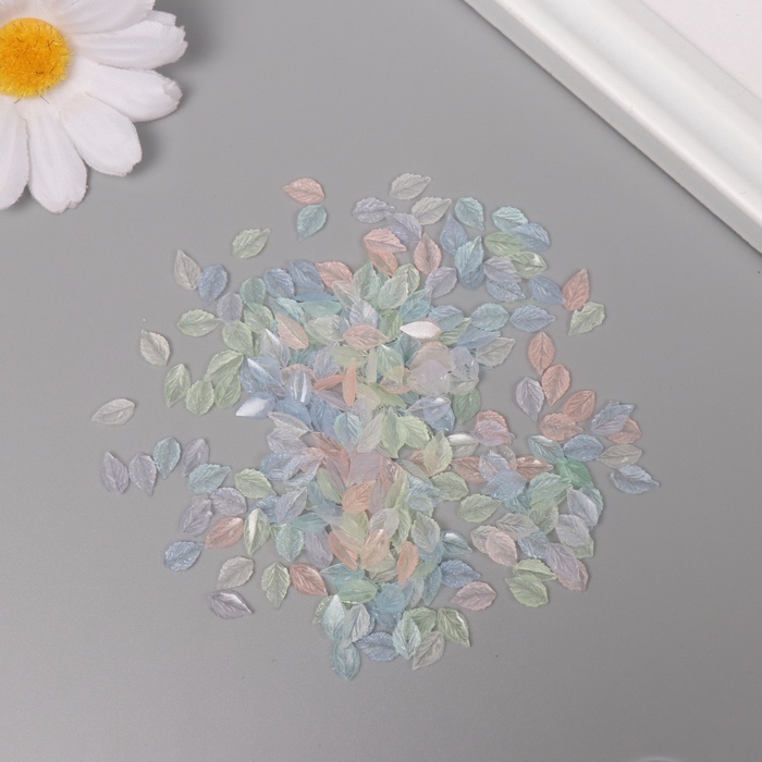 Декор для творчества акрил «Листик», светится в темноте, меняет цвет, набор 250 шт., 0.8×0.5 см - Фото 1