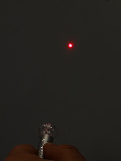 Фонарик - лазер брелок для ключей на карабине «Шар», МИКС