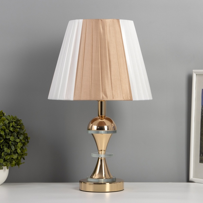 Лампа настольная «Стиль» 1×40 Вт Е27+ LED подсветка 3 Вт золото 28×28×46 см - Фото 1