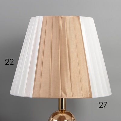 Лампа настольная «Стиль» 1×40 Вт Е27+ LED подсветка 3 Вт золото 28×28×46 см