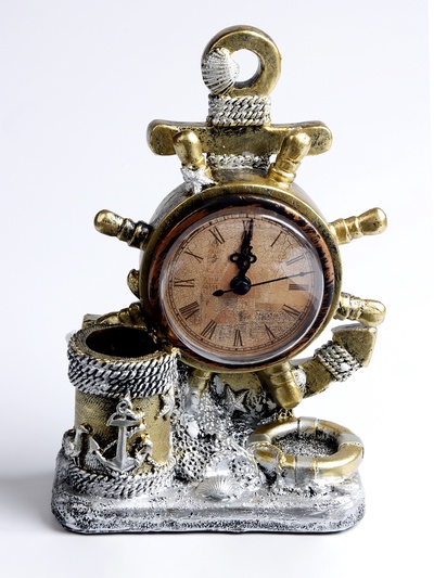 Часы настольные интерьерные «Штурвал», на батарейках, 13.5×7.5×20.5 см, d=8 см