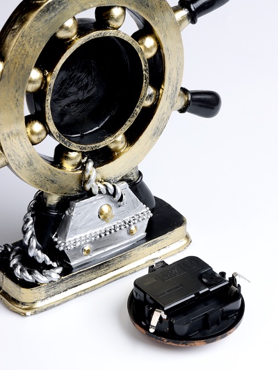 Часы настольные интерьерные «Штурвал», на батарейках, 16×6.5×27 см, d=8 см