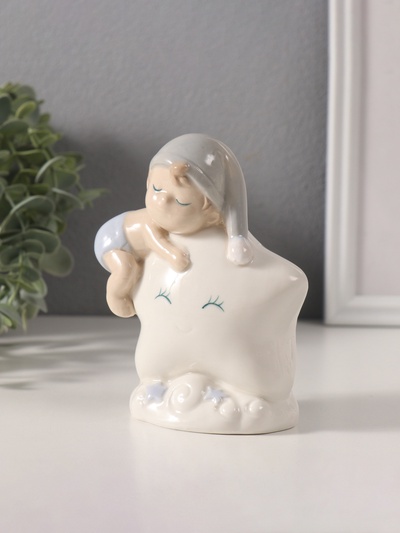 Сувенир керамика свет "Малыш в голубом колпаке на звёздочке" 6х10,5х12,5 см