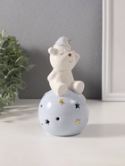 Фигурка светящаяся «Медвежонок в голубом колпаке на шаре со звёздами», керамика, 8×8×15 см - Фото 3