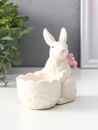 Фигурка с подставкой для мелочей «Белый кролик с цветочком», керамика, 5.6×10.5×10 см - Фото 2