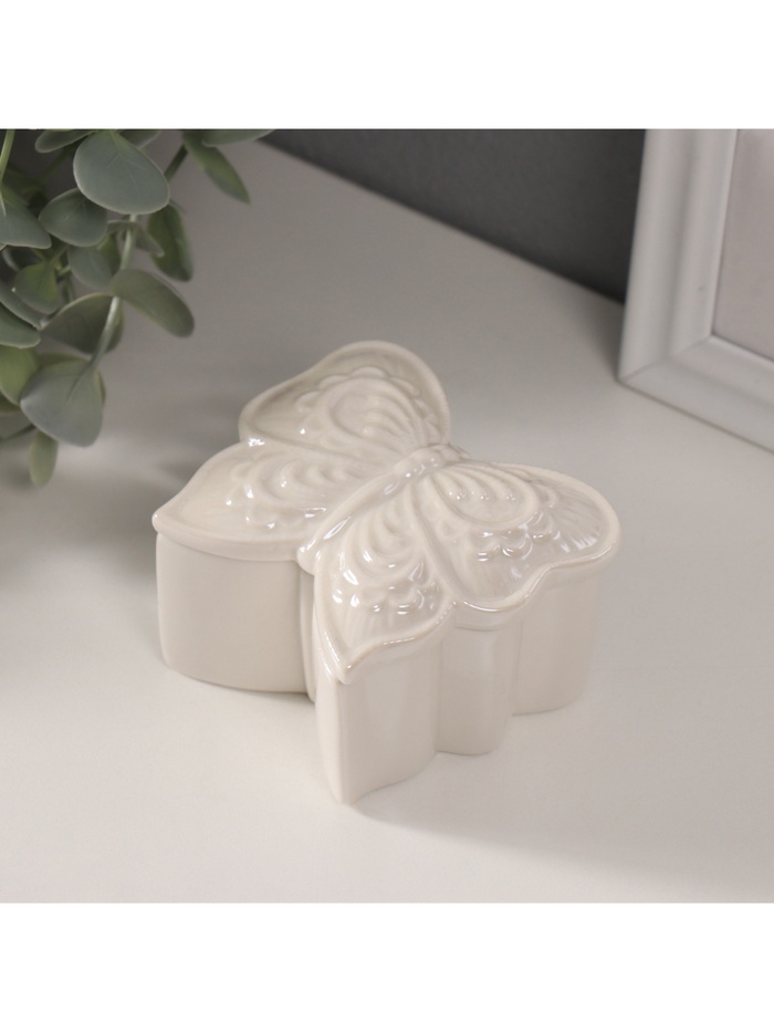 Шкатулка для украшений «Бабочка фигурная», керамика, белый перламутр, 7.3×7.3×4.5 см - Фото 1