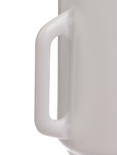 Бутылка для выпойки телят, 2 л, с ручкой, с крышкой, пластик, белая