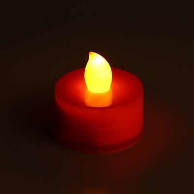 Светодиодные свечи, ночники LED RISALUX «Сделаем светлее» набор 4 шт., красные, RGB, 3.5×3.5×4 см