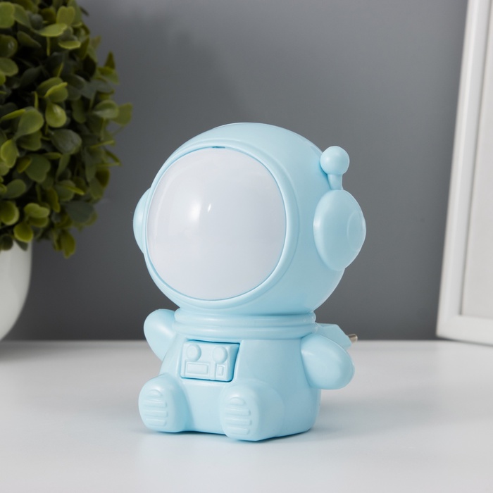 Ночник «Приветливый космонавт» 1 Вт LED 4000-6000К голубой 10×9×11.5 см - Фото 1