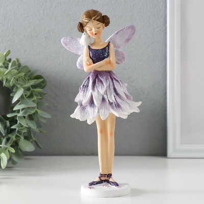 Фигурка полистоун «Девочка-бабочка в сиреневом платье, с птичкой на плече», 9.5×9×21 см