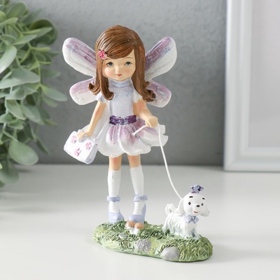 Фигурка полистоун «Малышка в сиреневом платье с крыльями, выгуливает собачку», 10×7×13 см