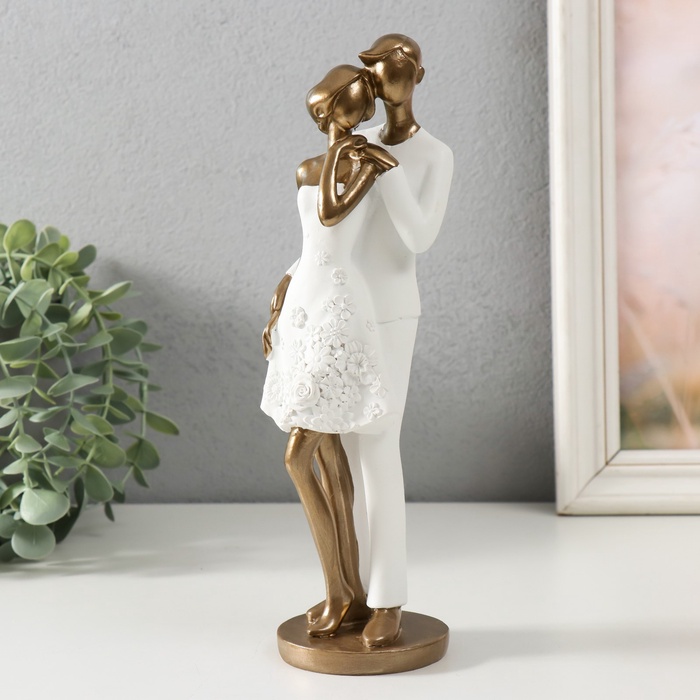 Фигурка полистоун «Парочка влюблённых», 7.5×7.5×24.5 см