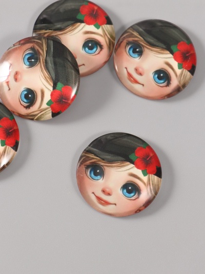 Кабошон стекло для творчества «Круг. Мальчишка в картузе с цветком», 3×3 см