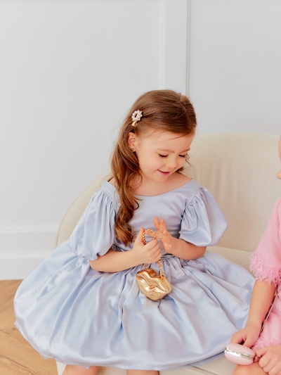 Платье нарядное для девочки MINAKU: PartyDress с рукавами, голубое, рост 104 см