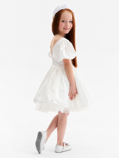 Платье нарядное для девочки MINAKU: PartyDress с рукавами, цвет молочный, рост 98 см