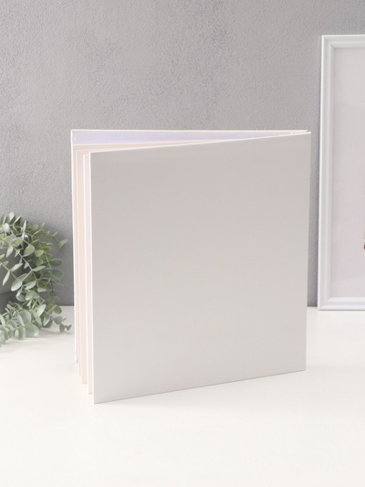 Фотоальбом магнитный 20 листов "Лисёнок с сердечками" кожзам, в коробке 2,6х32х33,5 см